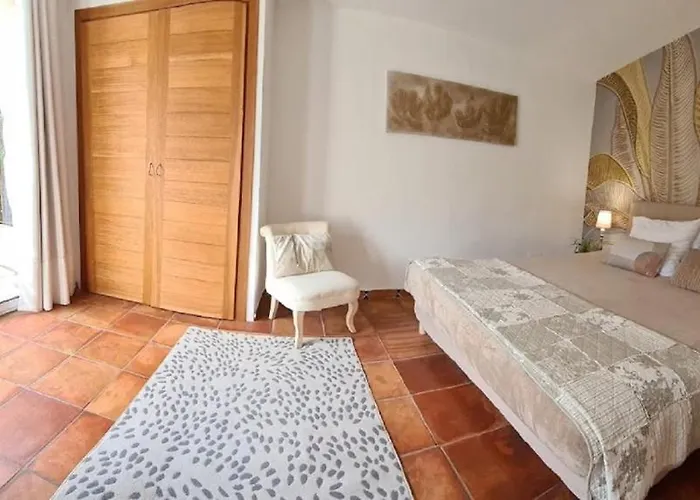 Salvacintoggio -votre Avec Piscine Privee- Villa Porto-Vecchio (Corsica)