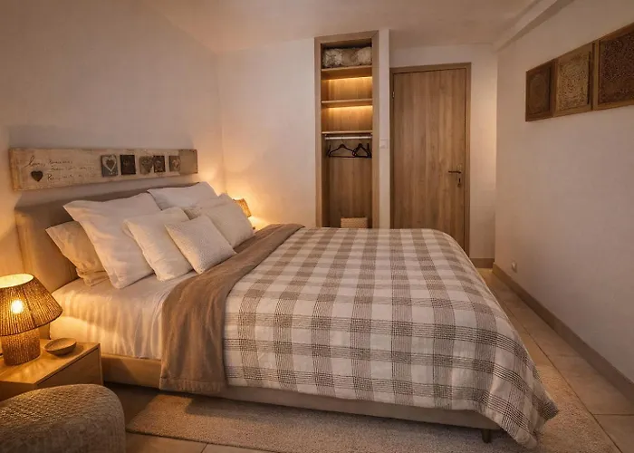 Salvacintoggio -votre Avec Piscine Privee- Porto-Vecchio (Corsica)